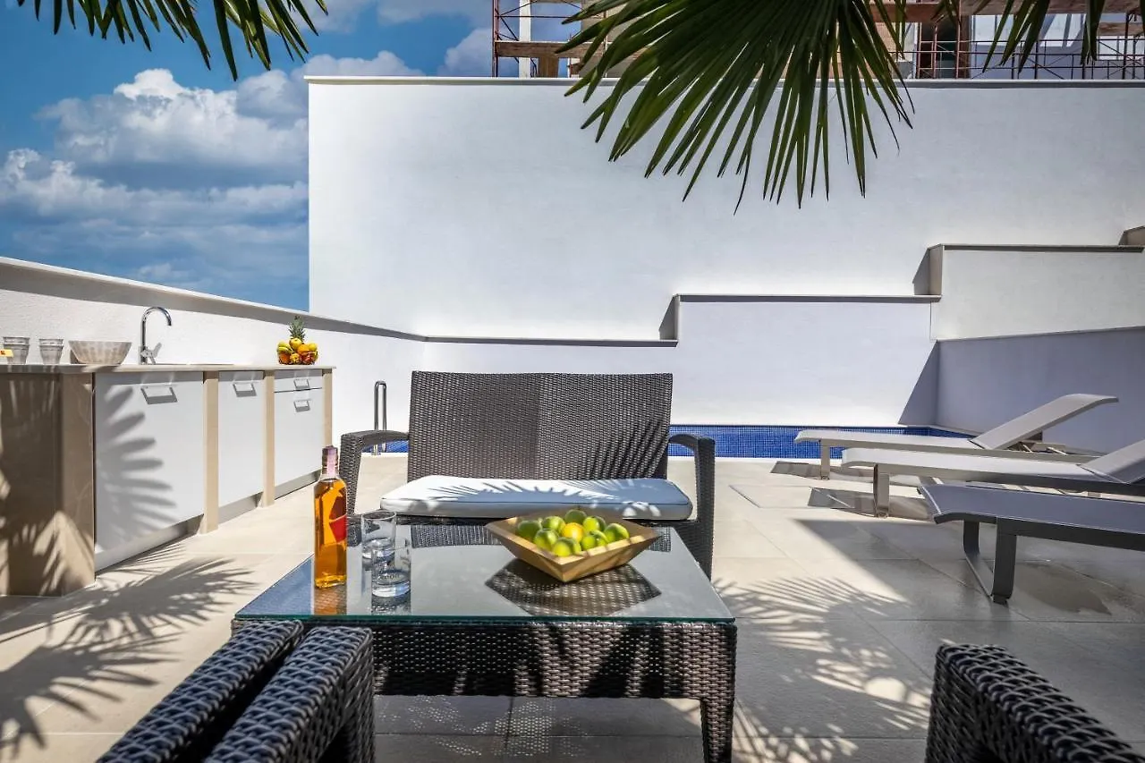 Adriatic Dream - Luxury Apartment & Private Pool Only For You 茨里克韦尼察